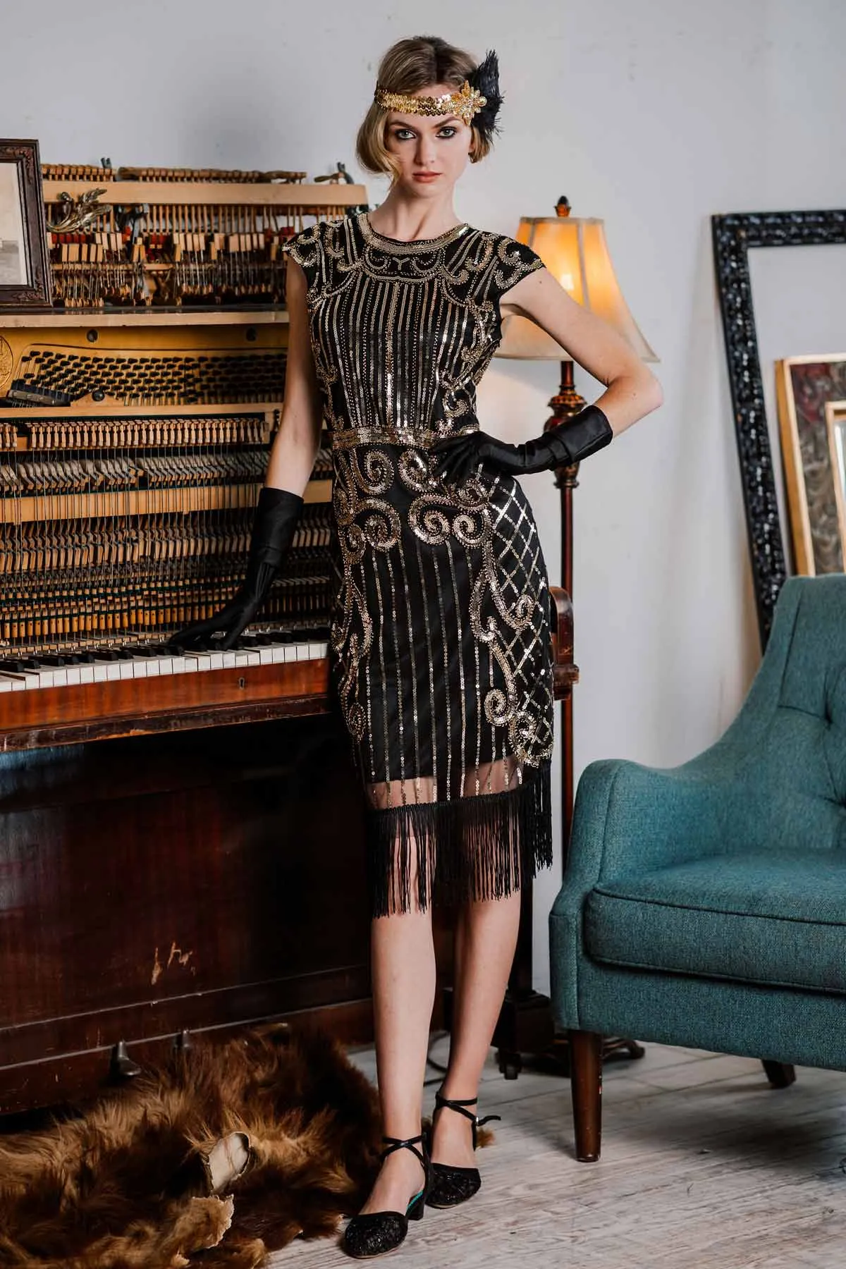 Black 1920s Sequined Flapper Dress