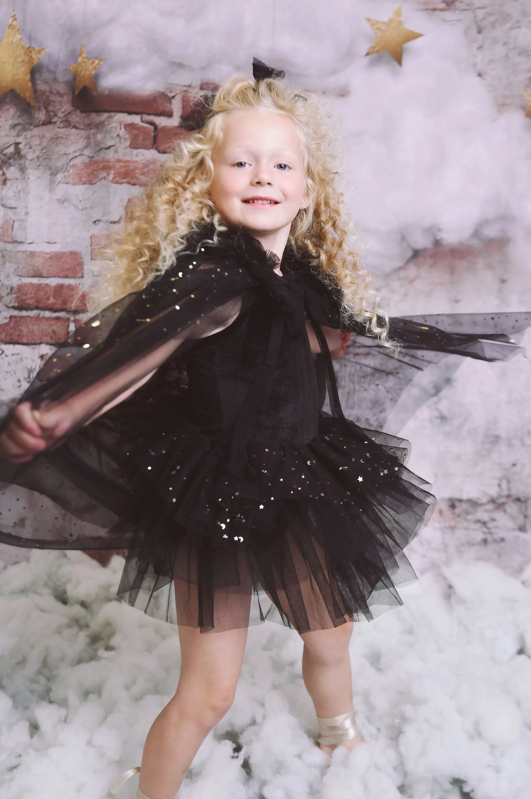 DOLLY® STARS & MOON ⭐️ 🌙 TULLE CAPE black