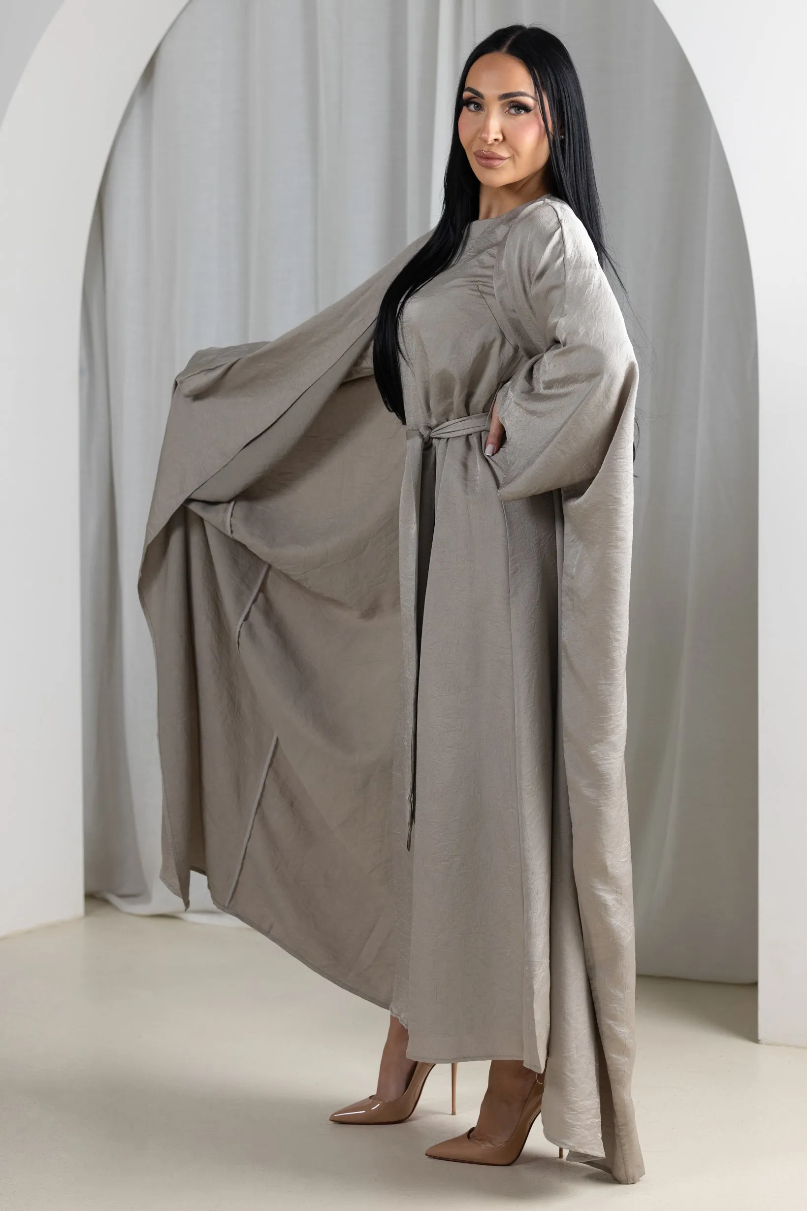 Eminent Vondra Cape Cardigan