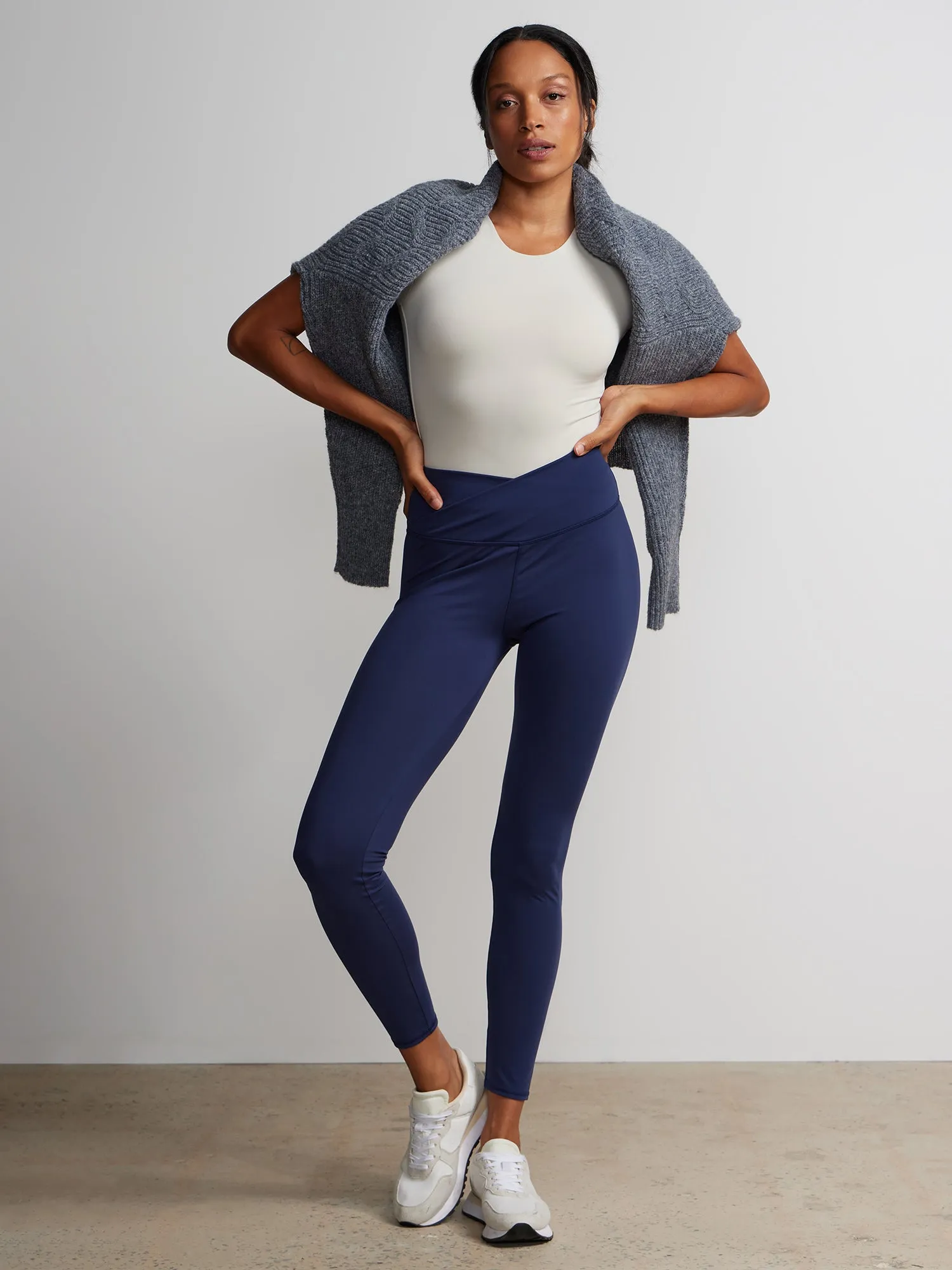 High V-Waist Legging