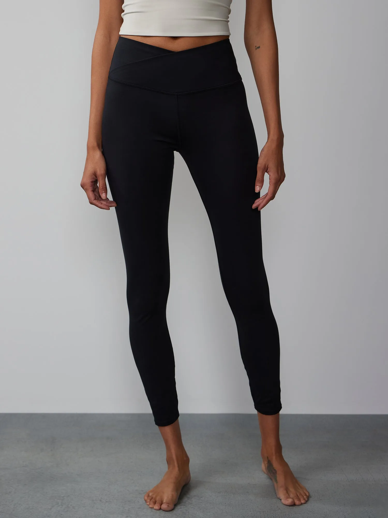 High V-Waist Legging