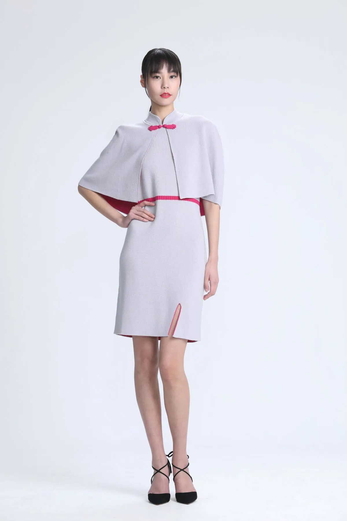 Light Grey & Fuchsia Sleeveless Knit Qipao with Removable Cape