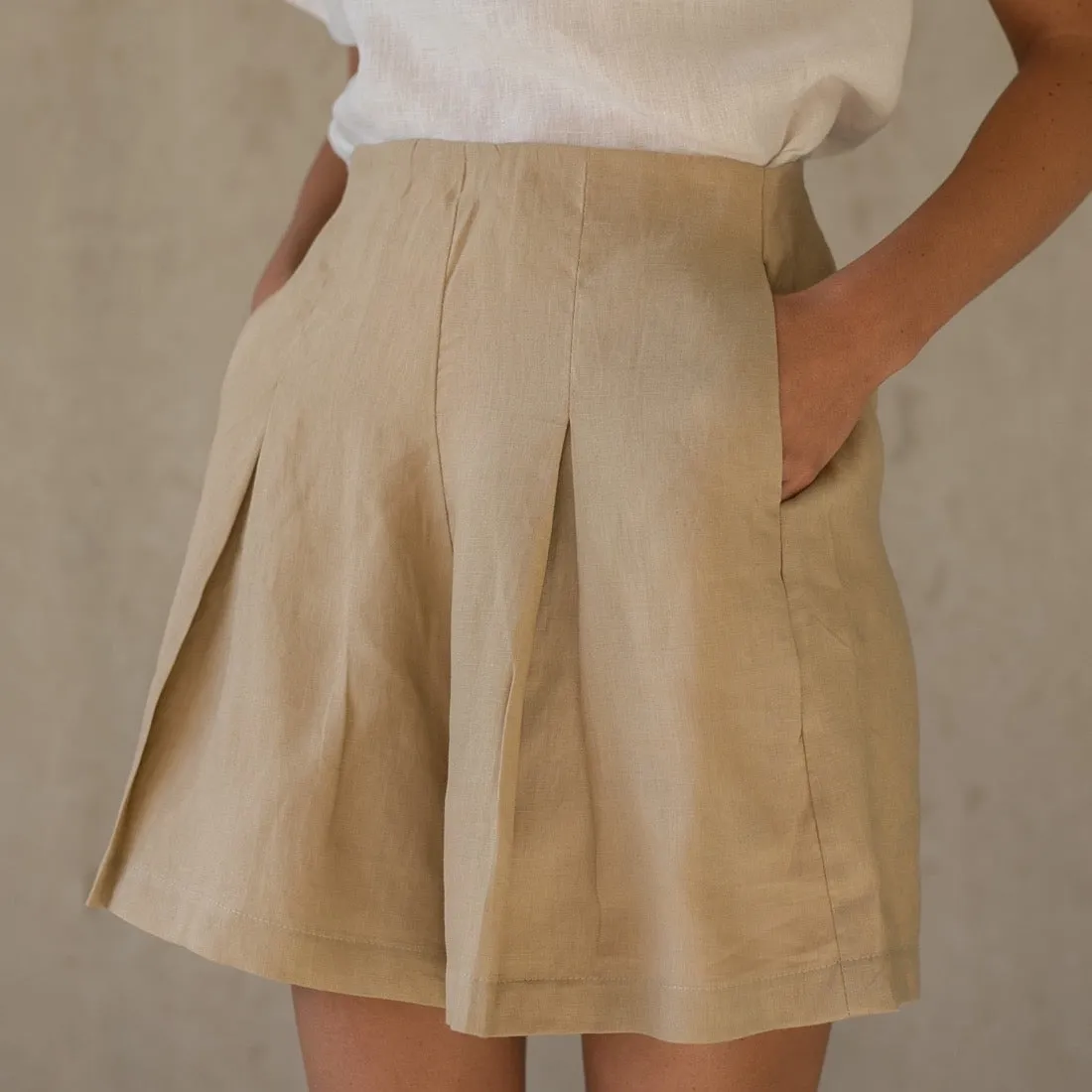 LINEN SHORTS